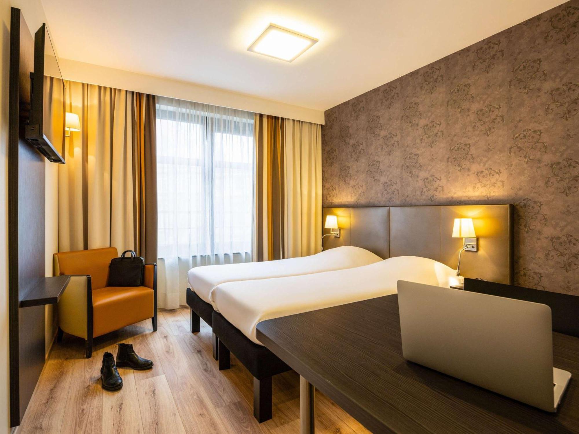 Ibis Styles Hotel Brussels Centre Stephanie Zewnętrze zdjęcie